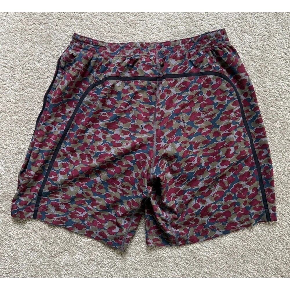 Lululemon Pace Breaker 9” Lined Digi Camo Men’s Large - Picture 2 of 8